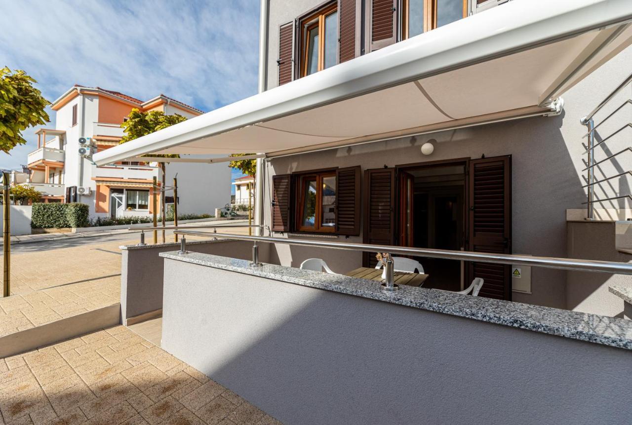 Apartments Crnekovic III Baška Екстериор снимка