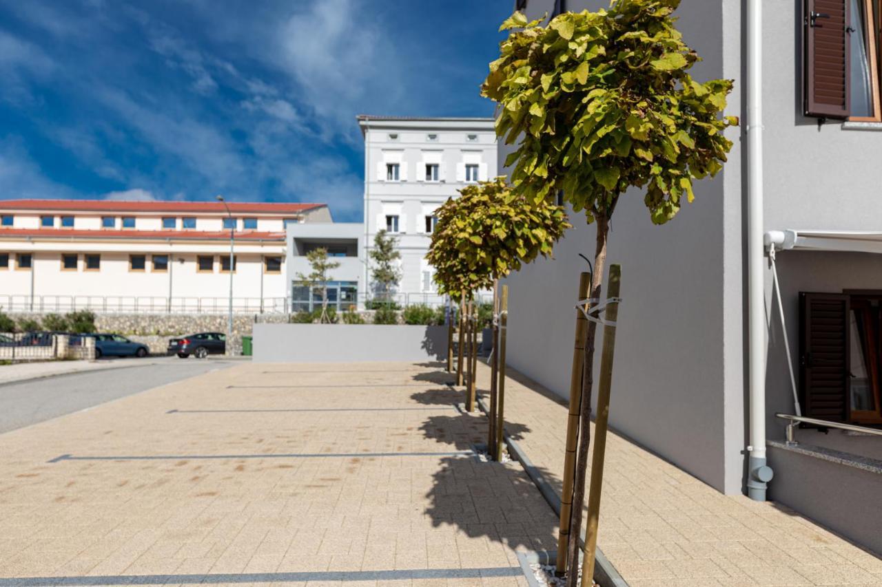 Apartments Crnekovic III Baška Екстериор снимка