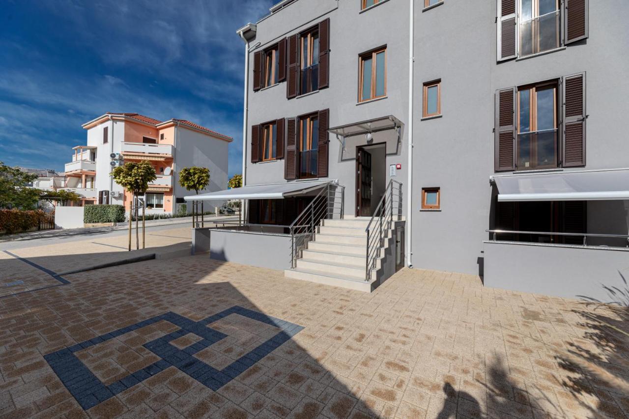 Apartments Crnekovic III Baška Екстериор снимка