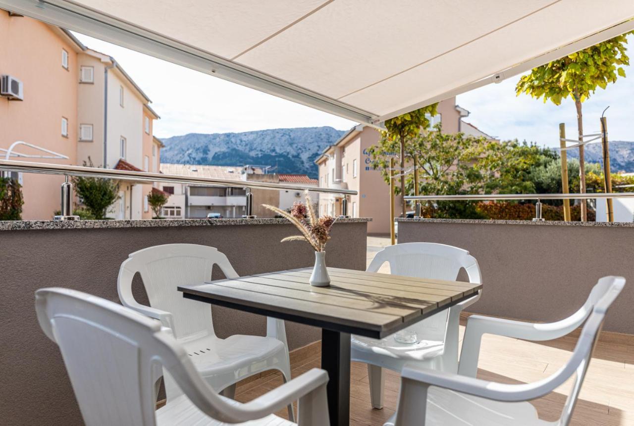 Apartments Crnekovic III Baška Екстериор снимка