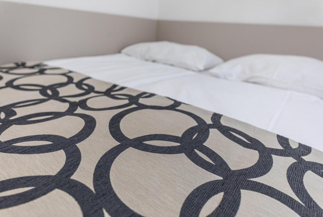 Apartments Crnekovic III Baška Екстериор снимка