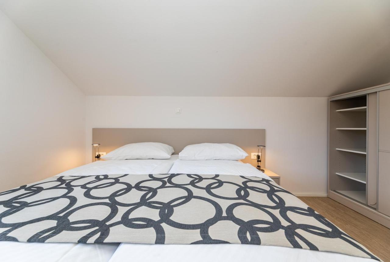 Apartments Crnekovic III Baška Екстериор снимка