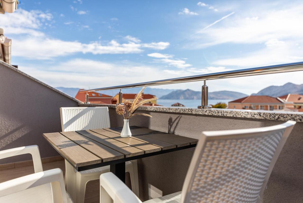 Apartments Crnekovic III Baška Екстериор снимка