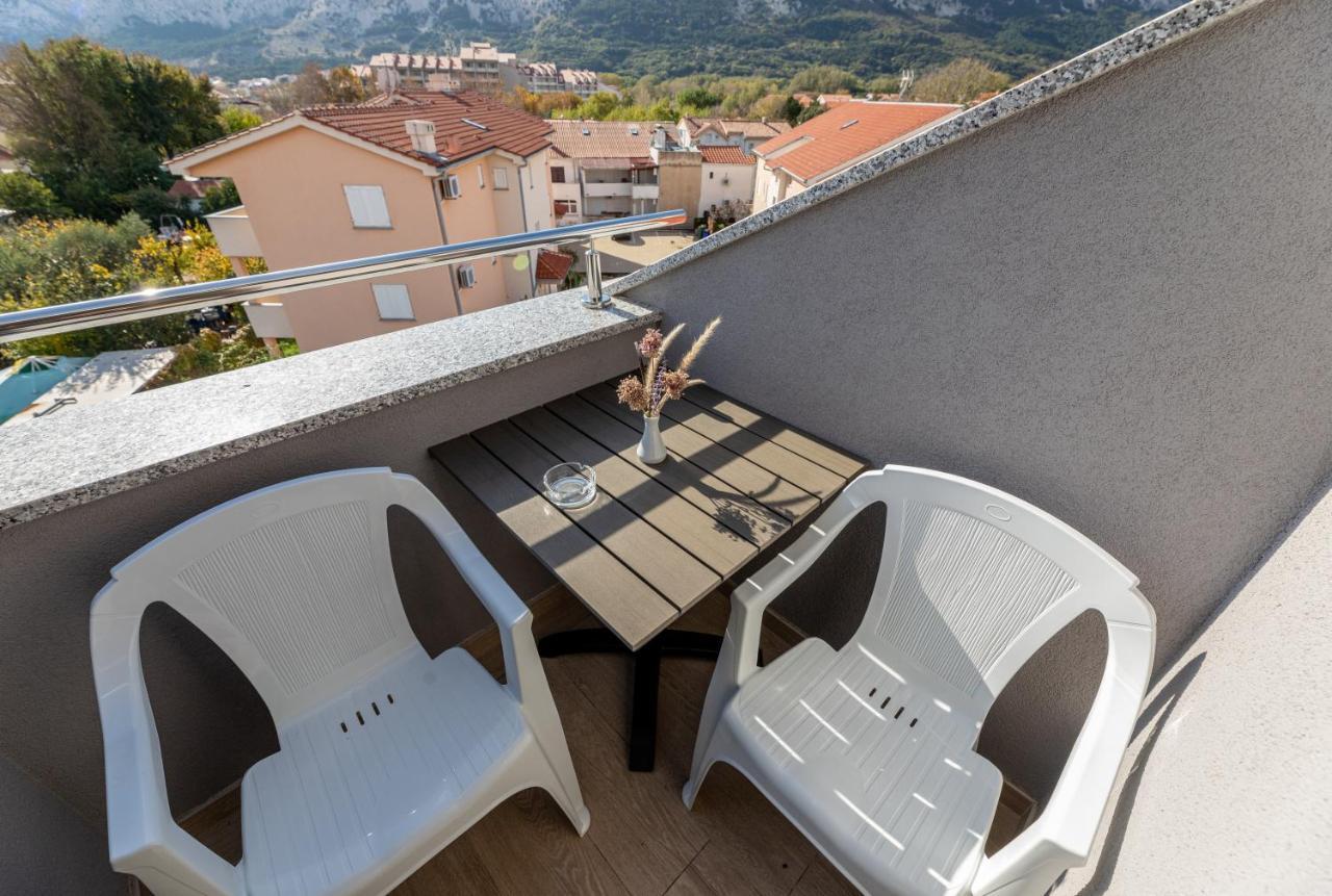 Apartments Crnekovic III Baška Екстериор снимка